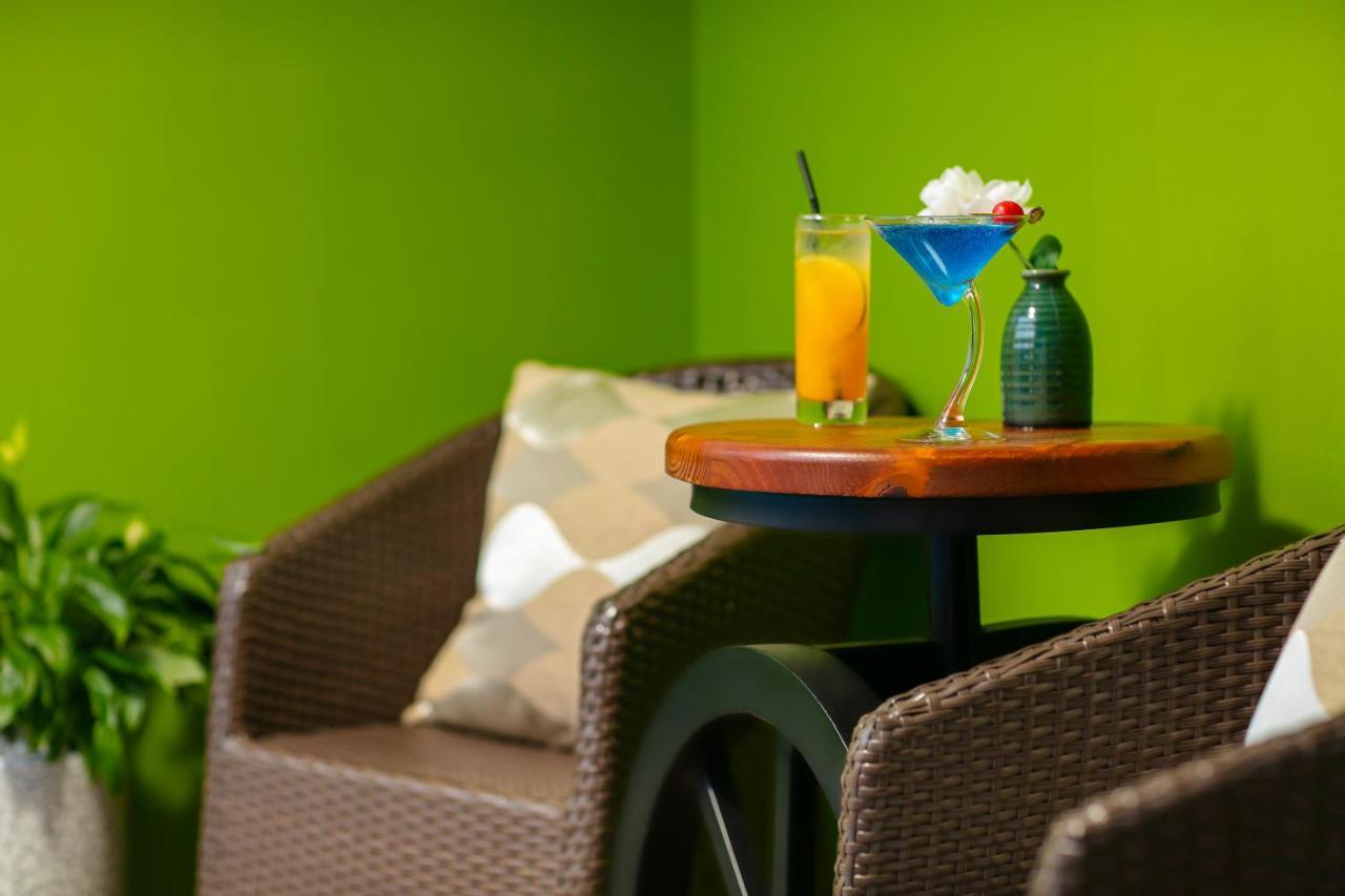 Nesta Hotel Saigon Bandar Ho Chi Minh Luaran gambar